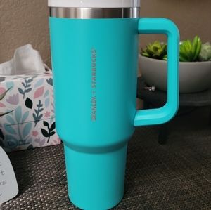 Stanley x Starbucks Tiffany Blue 40oz Quencher Tumbler
